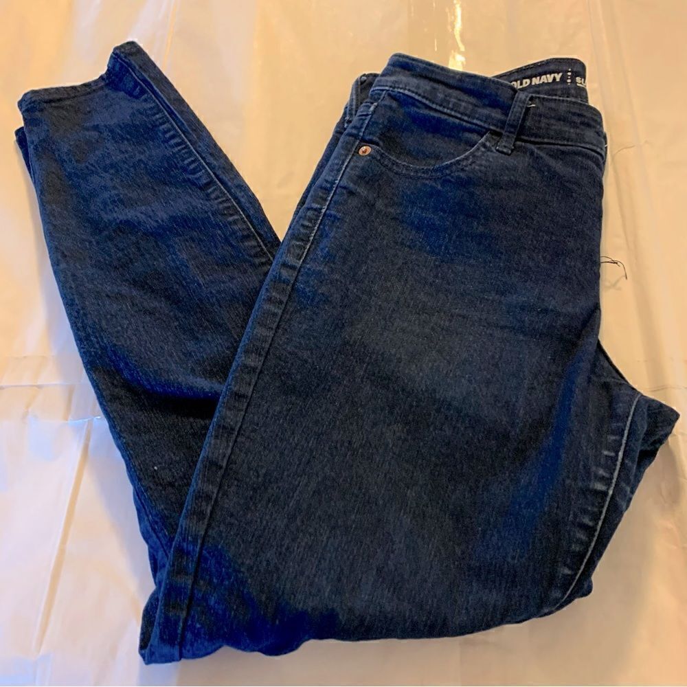 Old Navy Jeans ‘Super Skinny’ Stretch Sz 6 Gorgeous